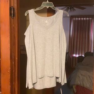 Gray open shoulder shirt large high low hem